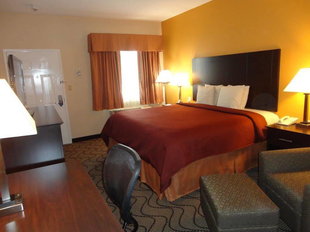 Best Western Lake Conroe Montgomery Eksteriør billede